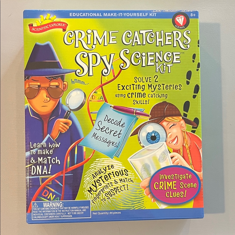 Crime Catchers Spy Science Kit - New